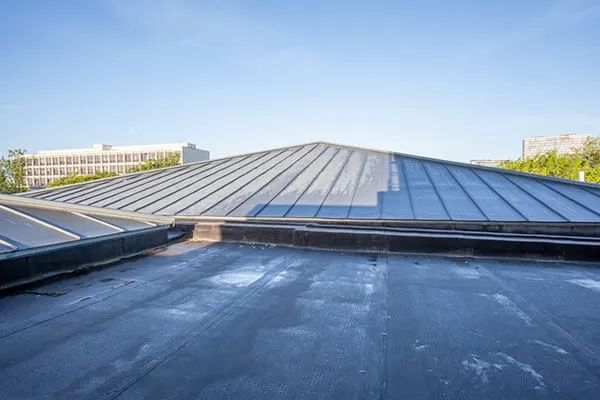 Spray Polyurethane Foam (SPF) Flat Roofing